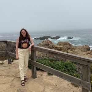 Meet your Posher, Rachel